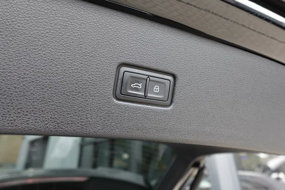Audi Q8 55 TFSI e quattro Pro Line PANO 360 CAM MA uit 2025, foto 14