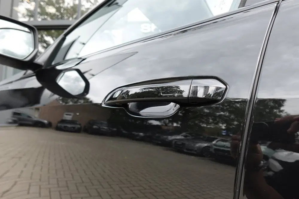 Audi Q8 55 TFSI e quattro Pro Line PANO 360 CAM MA uit 2025, foto 5