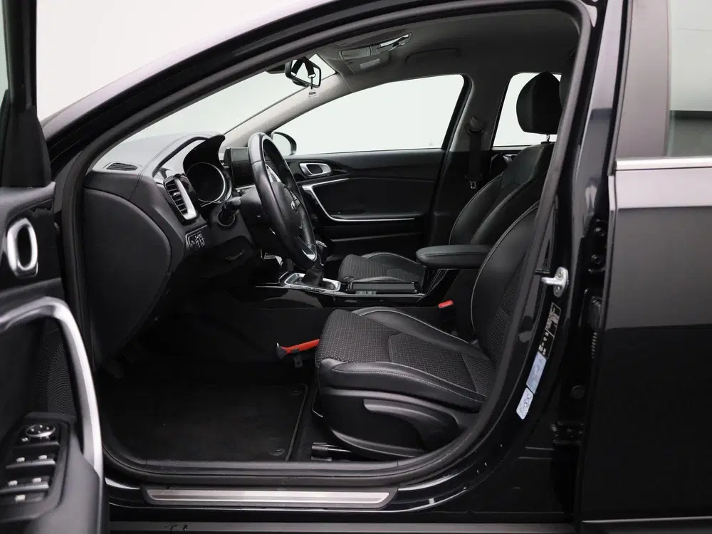 Kia XCeed 1.0 T-GDi DynamicLine Nederlands Voertuig uit 2020, foto 14