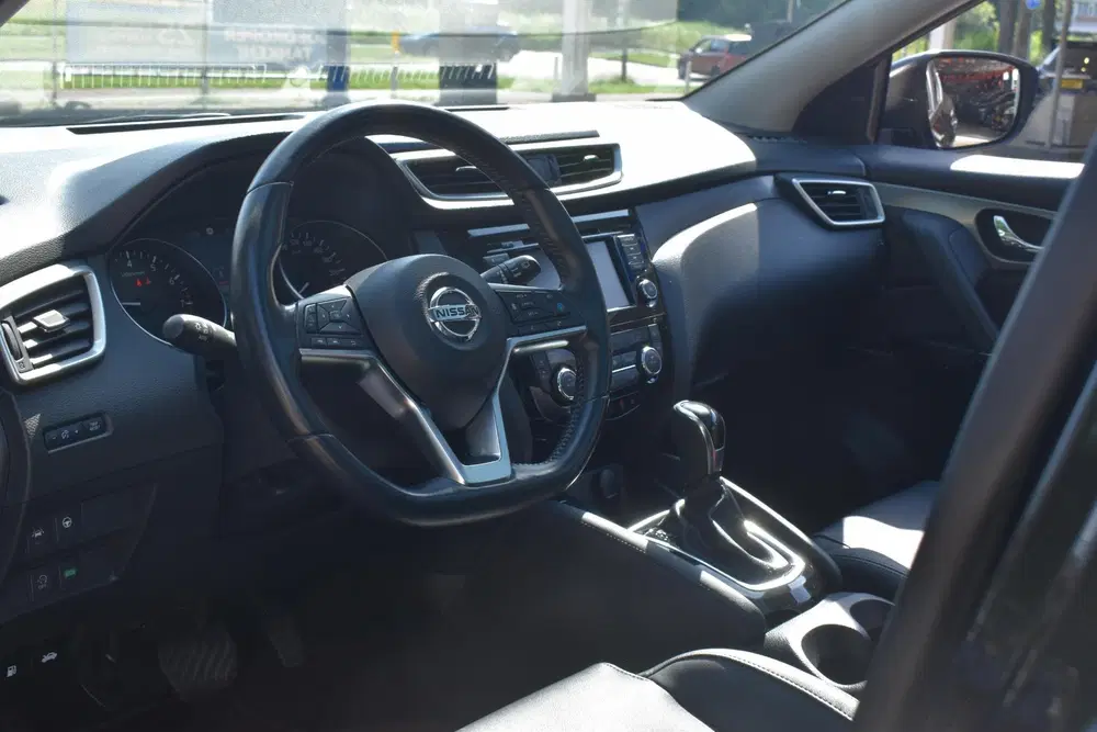 Nissan Qashqai 1.3 DIG-T Tekna Automaat uit 2020, foto 6