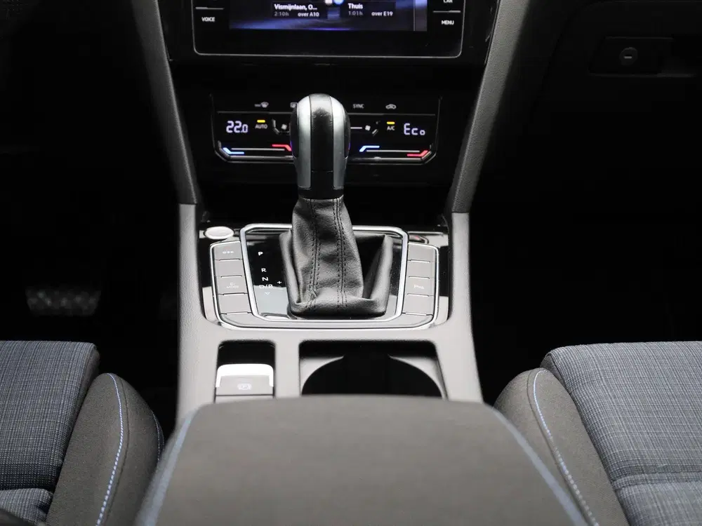 Volkswagen Passat 1.4 TSI PHEV GTE Business 218 PK uit 2022, foto 10