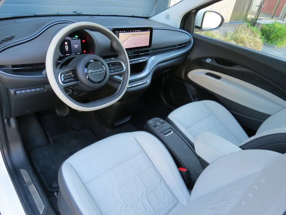 Fiat 500e La Prima By Bocelli 42 kWh *Pano *Carplay uit 2024, foto 2