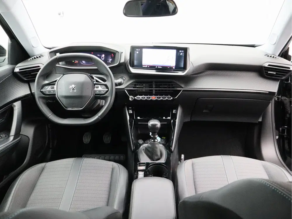 Peugeot 2008 1.2 PureTech Allure Pack uit 2022, foto 2