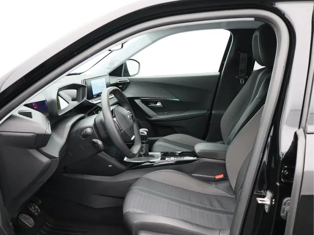 Peugeot 2008 1.2 PureTech Allure Pack uit 2022, foto 5
