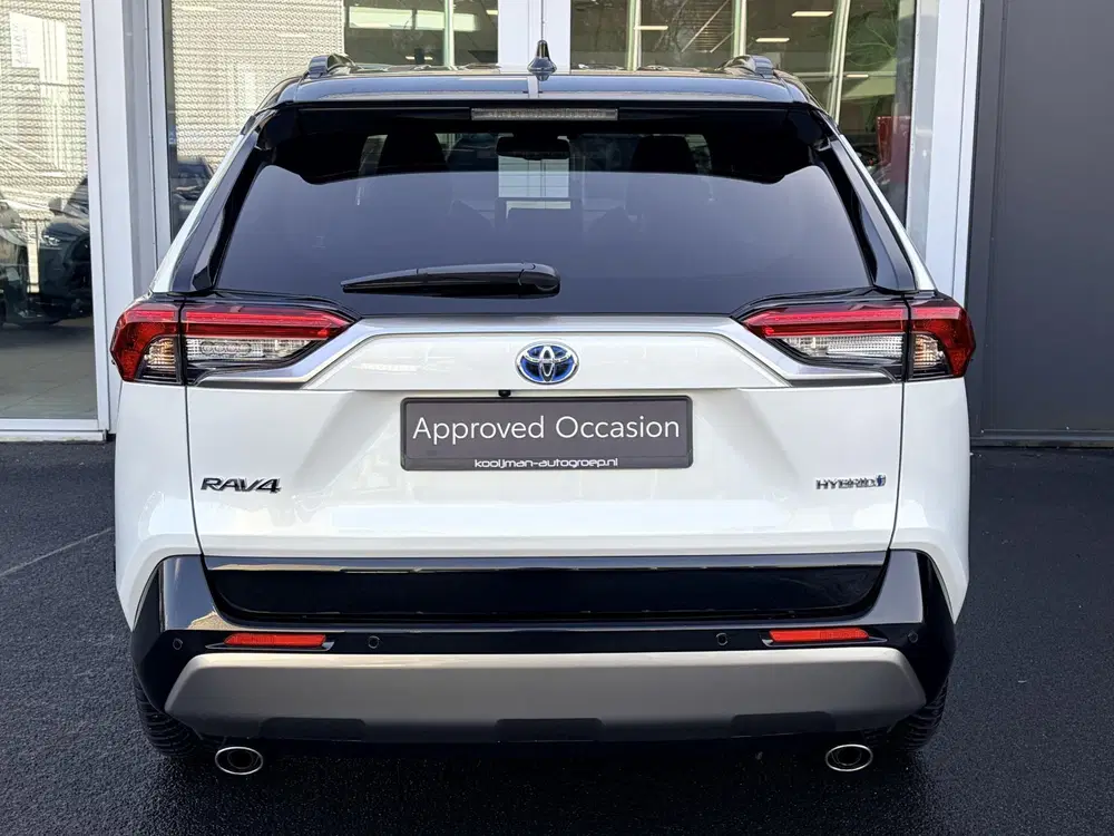 Toyota RAV 4 AWD Bi-tone Navigatie uit 2025, foto 6