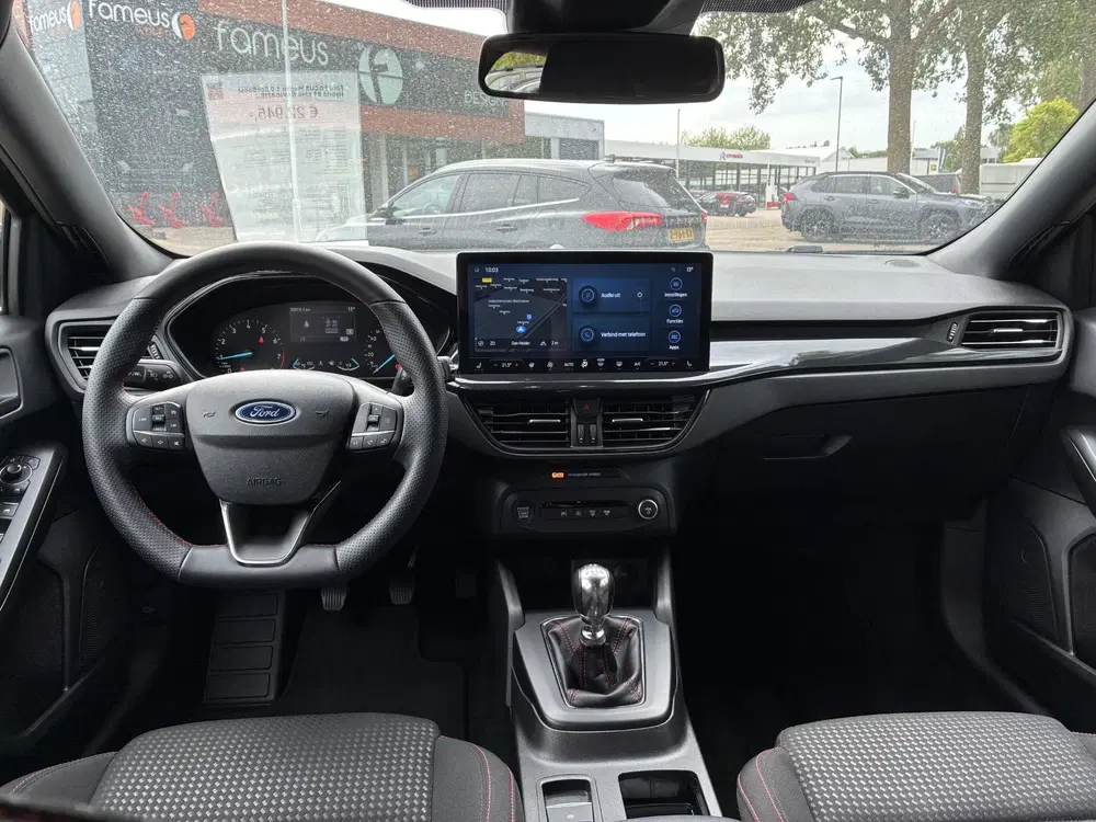 Ford Focus 1.0 EcoBoost Hybrid ST Line NAVIGATIE GROO uit 2023, foto 6