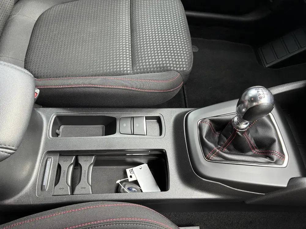Ford Focus 1.0 EcoBoost Hybrid ST Line NAVIGATIE GROO uit 2023, foto 8