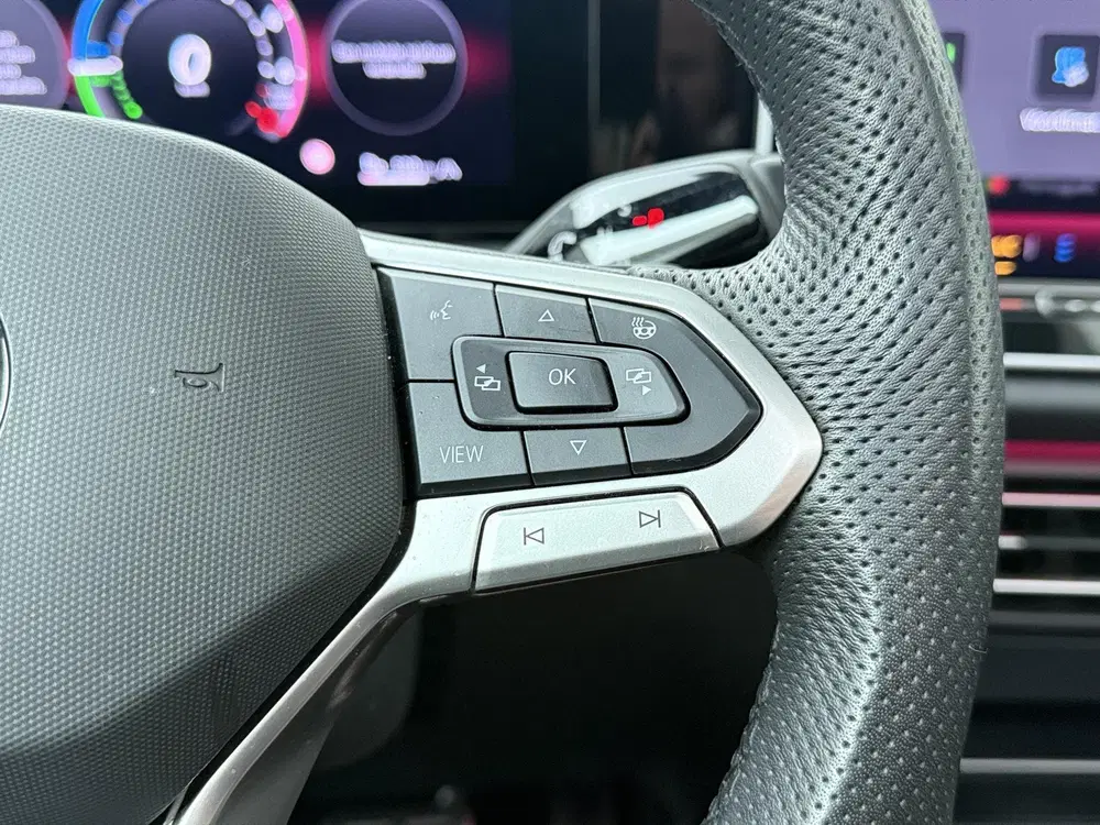 Volkswagen Tiguan 1.5 eHybrid R-Line Edition uit 2025, foto 11
