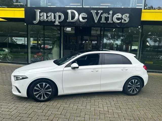 Mercedes-Benz A-Klasse 180 Business Solution uit 2019, foto 2