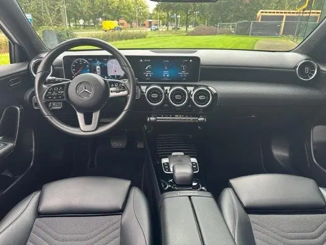 Mercedes-Benz A-Klasse 180 Business Solution uit 2019, foto 7