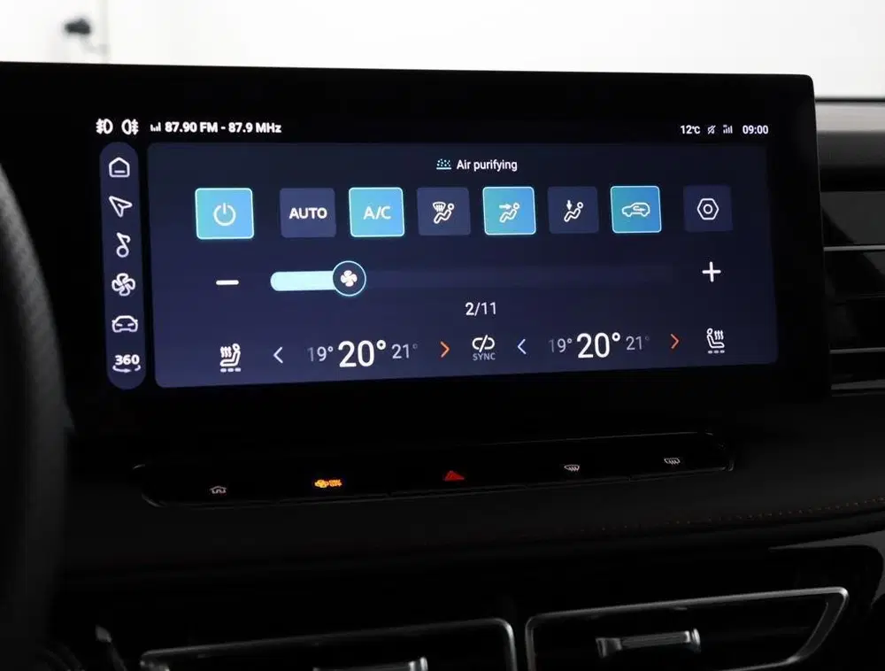 MG HS PHEV 1.5T-GDi Aut. Luxury Madness Edition uit 2025, foto 12