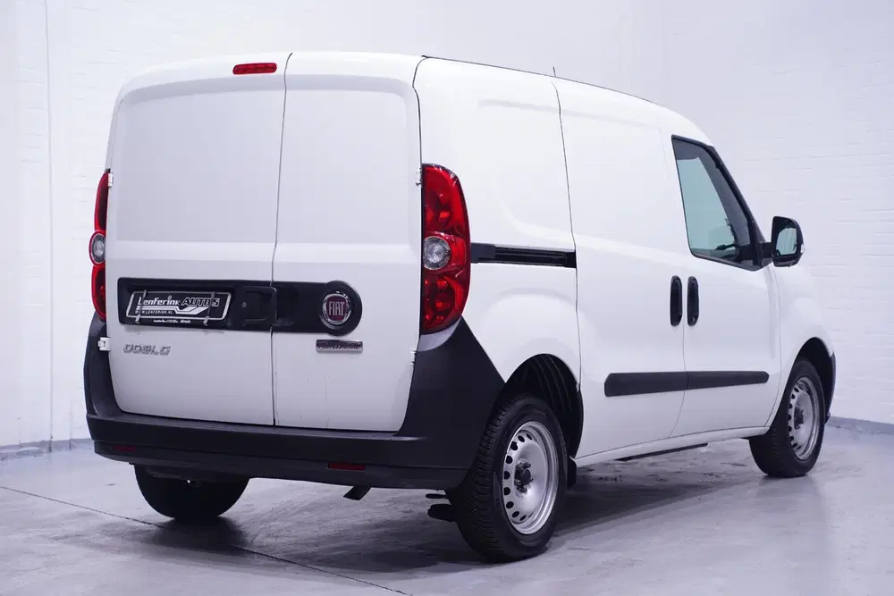 Fiat Doblo 1.3 Mjet 95 pk L1H1 Airco uit 2020, foto 4