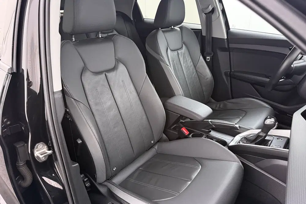 Audi A1 30 111PK Aut TFSI S-Line Black Ed. Leder A uit 2022, foto 14