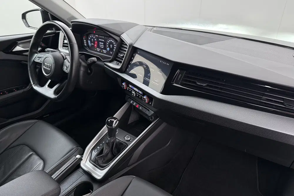 Audi A1 30 111PK Aut TFSI S-Line Black Ed. Leder A uit 2022, foto 15