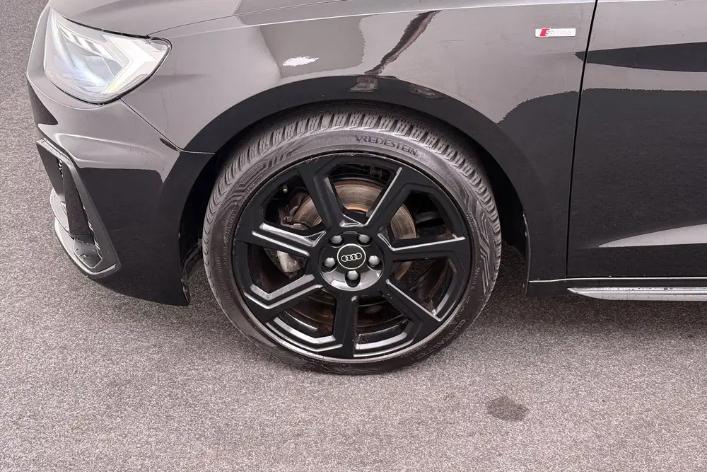 Audi A1 30 111PK Aut TFSI S-Line Black Ed. Leder A uit 2022, foto 7