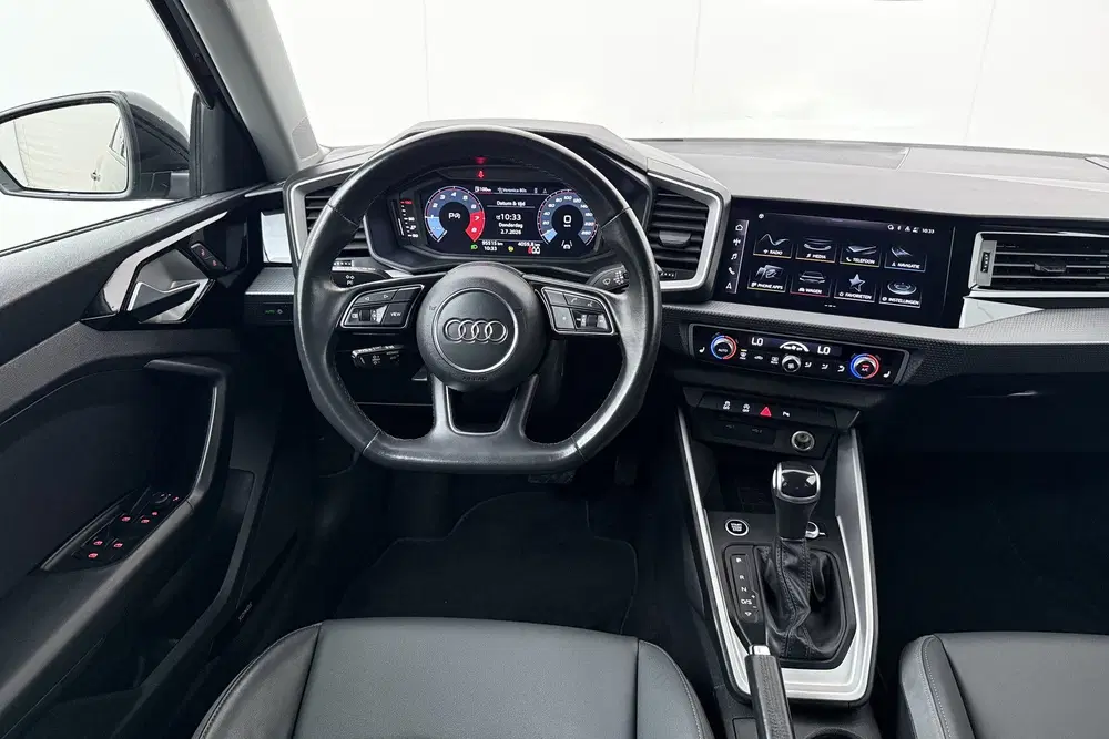 Audi A1 30 111PK Aut TFSI S-Line Black Ed. Leder A uit 2022, foto 8