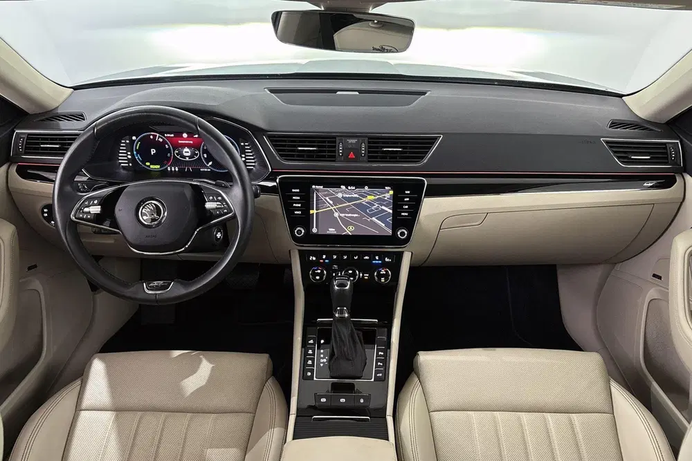 Skoda Superb 1.4 TSI iV Laurin & Klement Leder Stoelve uit 2023, foto 7