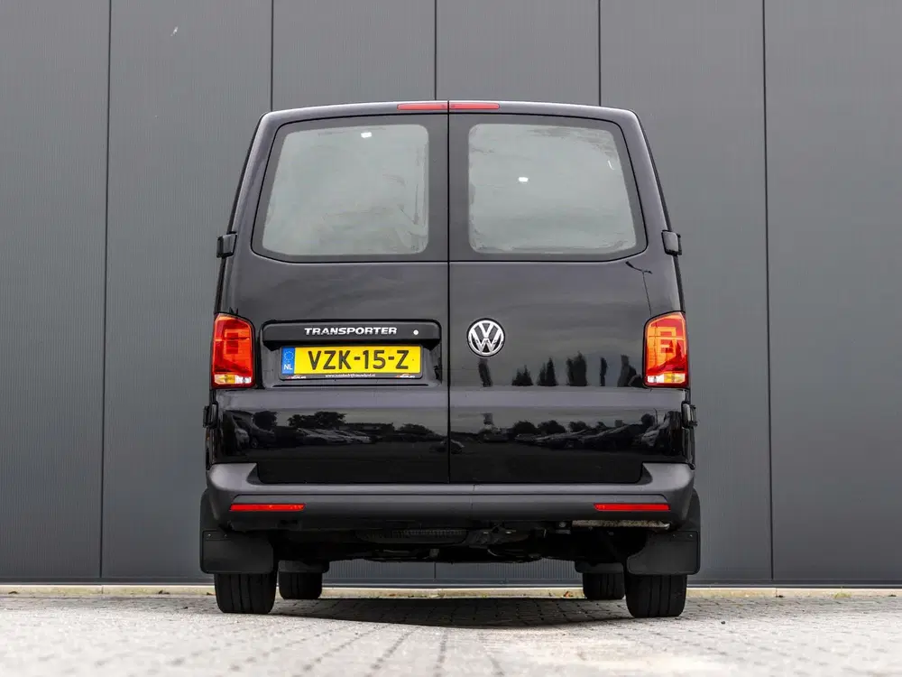 Volkswagen Transporter 2.0 TDI L2H1 28 laadruimte bekleed uit 2022, foto 6