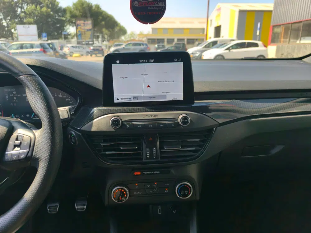 Ford Focus 1.0 EcoBoost ST-LINE-NAVI-APPLE CARPLAY uit 2019, foto 13