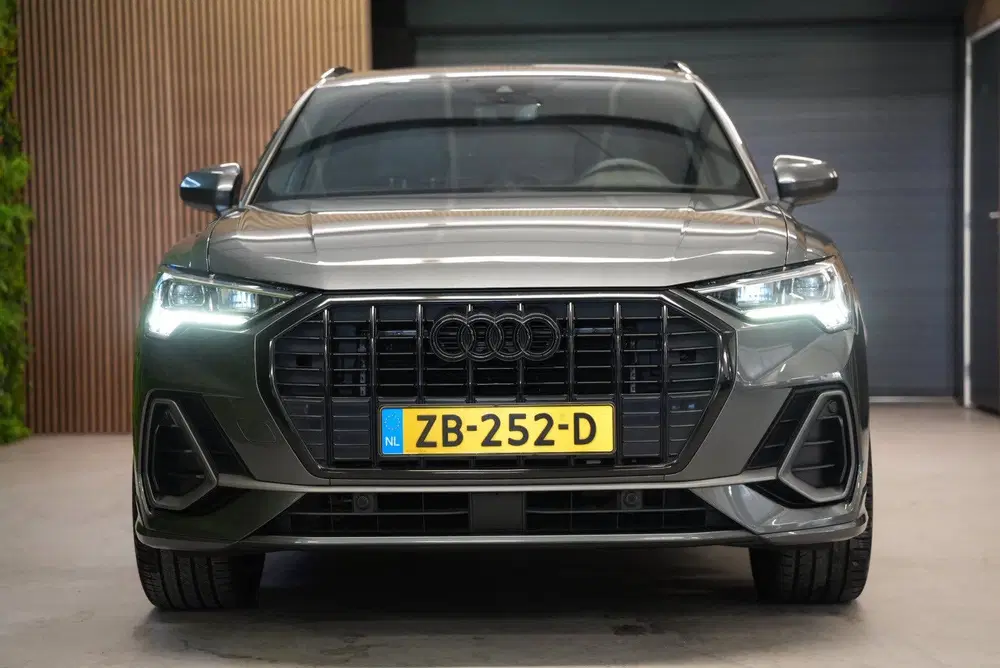 Audi Q3 35 TFSI S Line uit 2019, foto 10