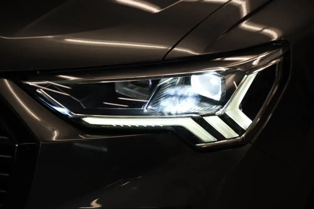 Audi Q3 35 TFSI S Line uit 2019, foto 14