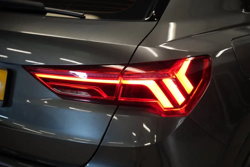 Audi Q3 35 TFSI S Line uit 2019, foto 15