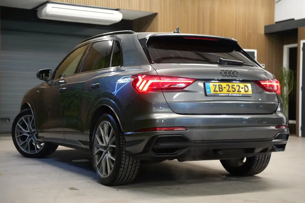 Audi Q3 35 TFSI S Line uit 2019, foto 6