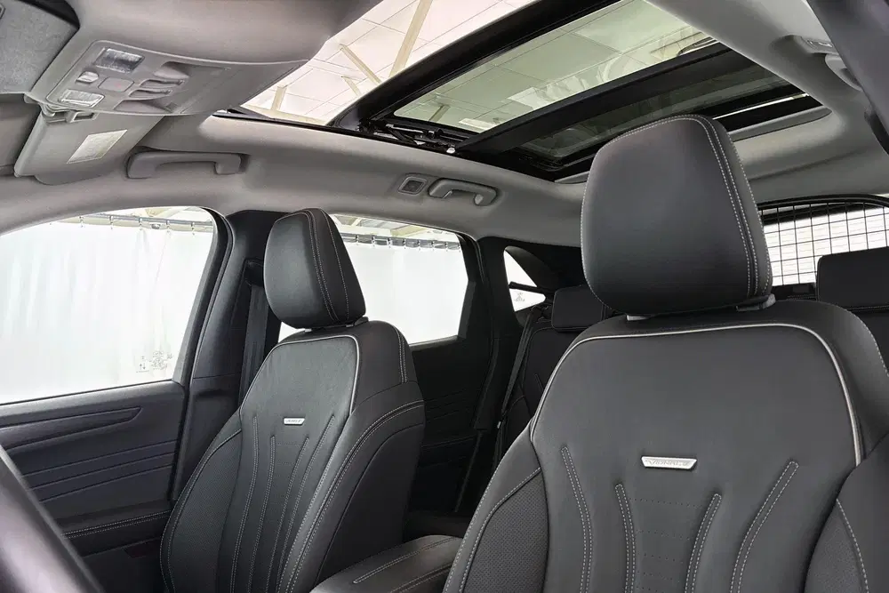 Ford Kuga 2.5 PHEV Vignale Pano Leder Stuur-Stoelver uit 2022, foto 8