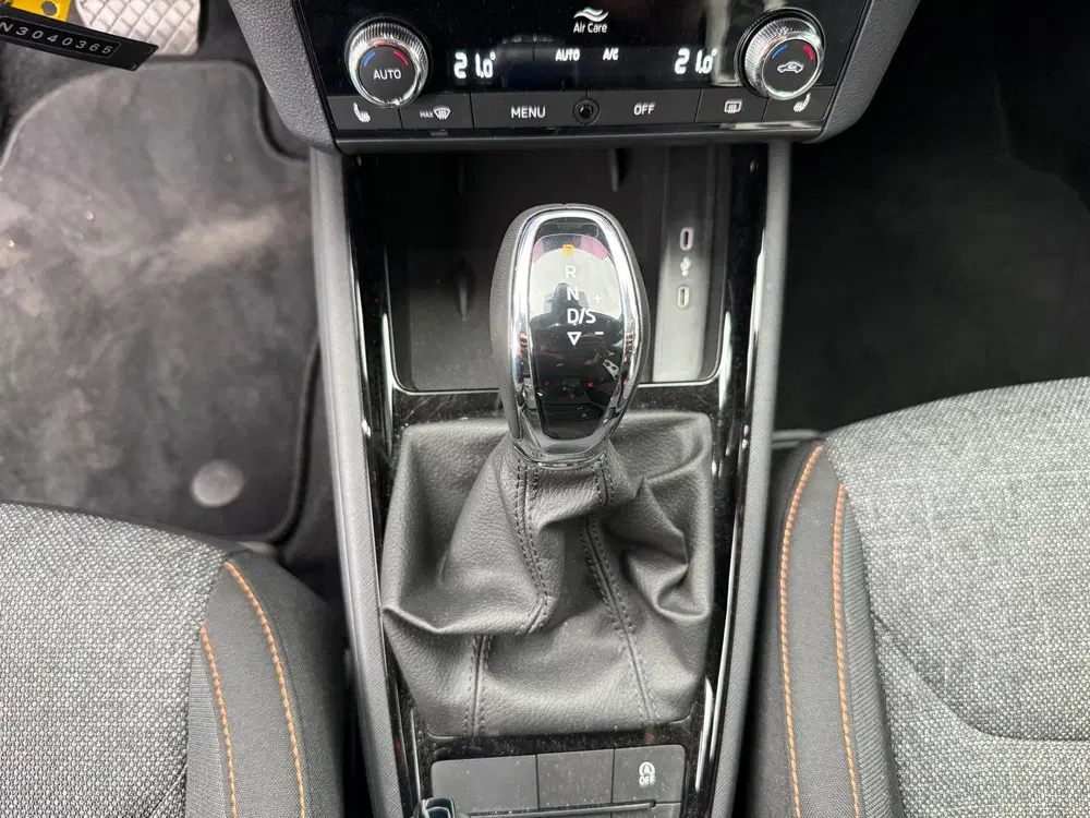 Skoda Kamiq 1.0 TSI Clever Business Automaat uit 2022, foto 13