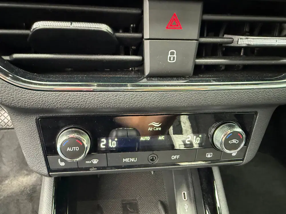 Skoda Kamiq 1.0 TSI Clever Business Automaat uit 2022, foto 14