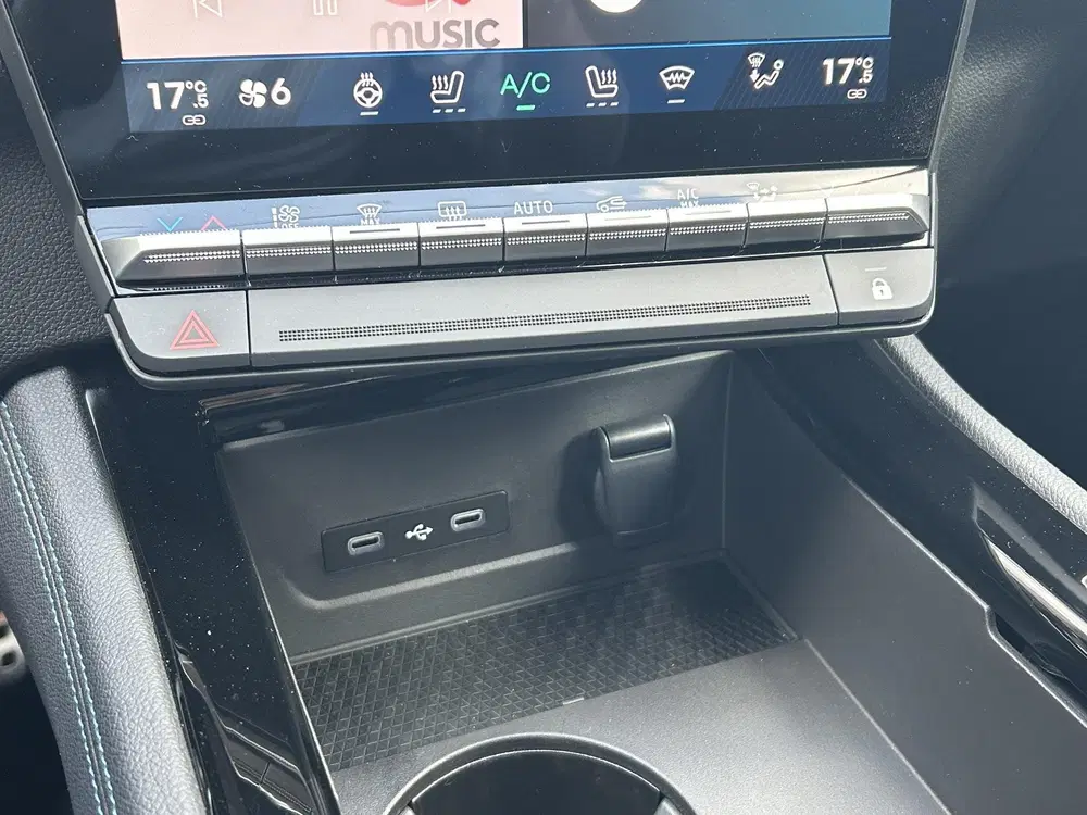 Renault Austral 1.2 E-Tech full hybrid 200 esprit Alpine uit 2026, foto 13
