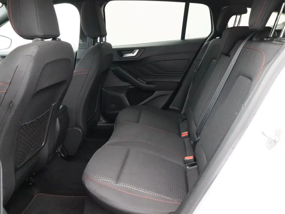 Ford Focus 1.0 EcoBoost Hybrid ST Line X Business uit 2021, foto 11