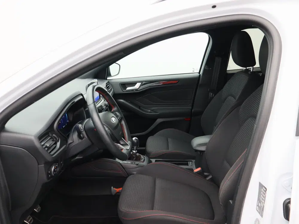 Ford Focus 1.0 EcoBoost Hybrid ST Line X Business uit 2021, foto 9