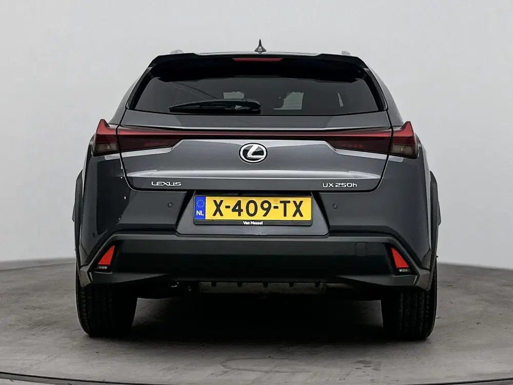 Lexus UX 250h Business Line 184PK uit 2024, foto 3