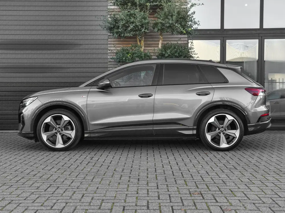 Audi Q4 e-tron 50 quattro S-Line 77 kWh Leren Bekleding P uit 2023, foto 7