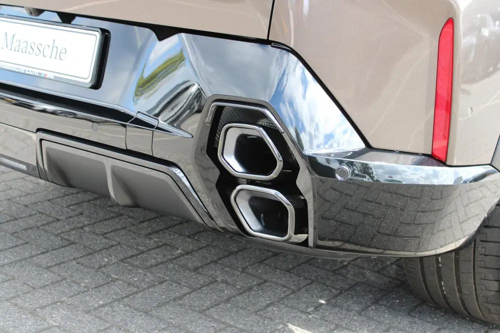 BMW XM PHEV 50e uit 2026, foto 11