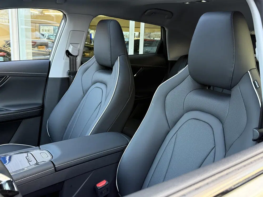 Omoda O5 Exclusive FULL OPTION uit 2025, foto 13