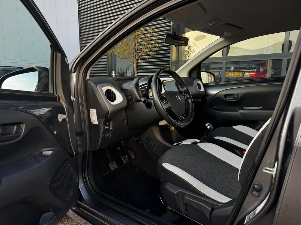 Citroën C1 Citroen C1 1.0 VTi Millenium uit 2021, foto 3
