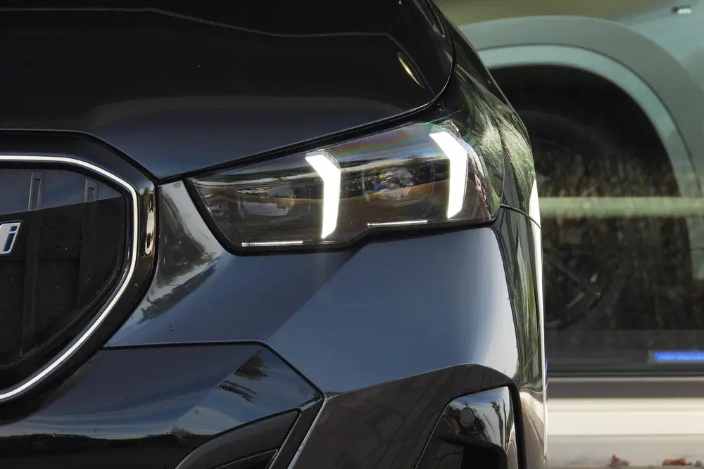 BMW i5 eDrive40 M Sport uit 2025, foto 10