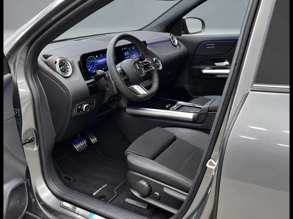 Mercedes-Benz EQA 250+ AMG uit 2025, foto 3
