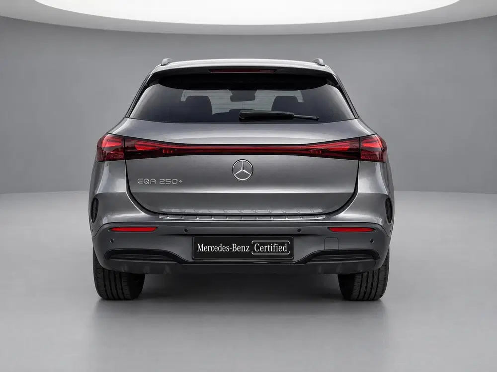 Mercedes-Benz EQA 250+ AMG uit 2025, foto 5