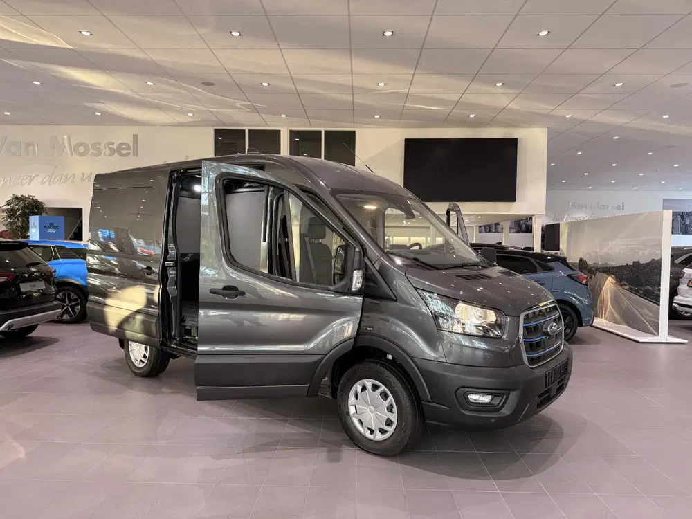 Ford Transit 350 L2H2 Trend 68 kWh 25KM auto niet gebru uit 2024, foto 13