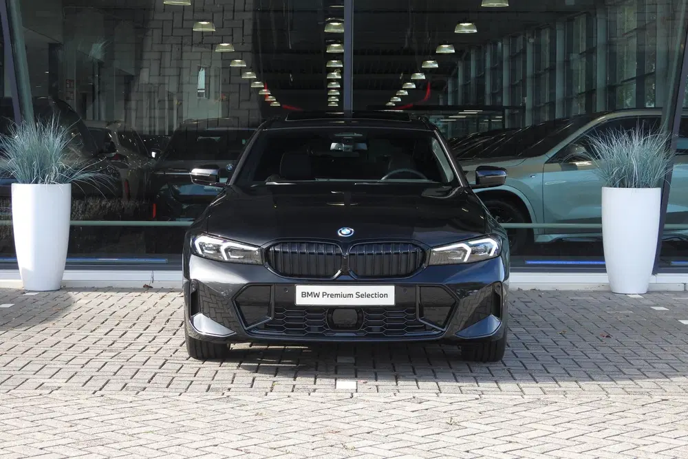 BMW 3-serie 330e M Sport Automaat uit 2026, foto 9