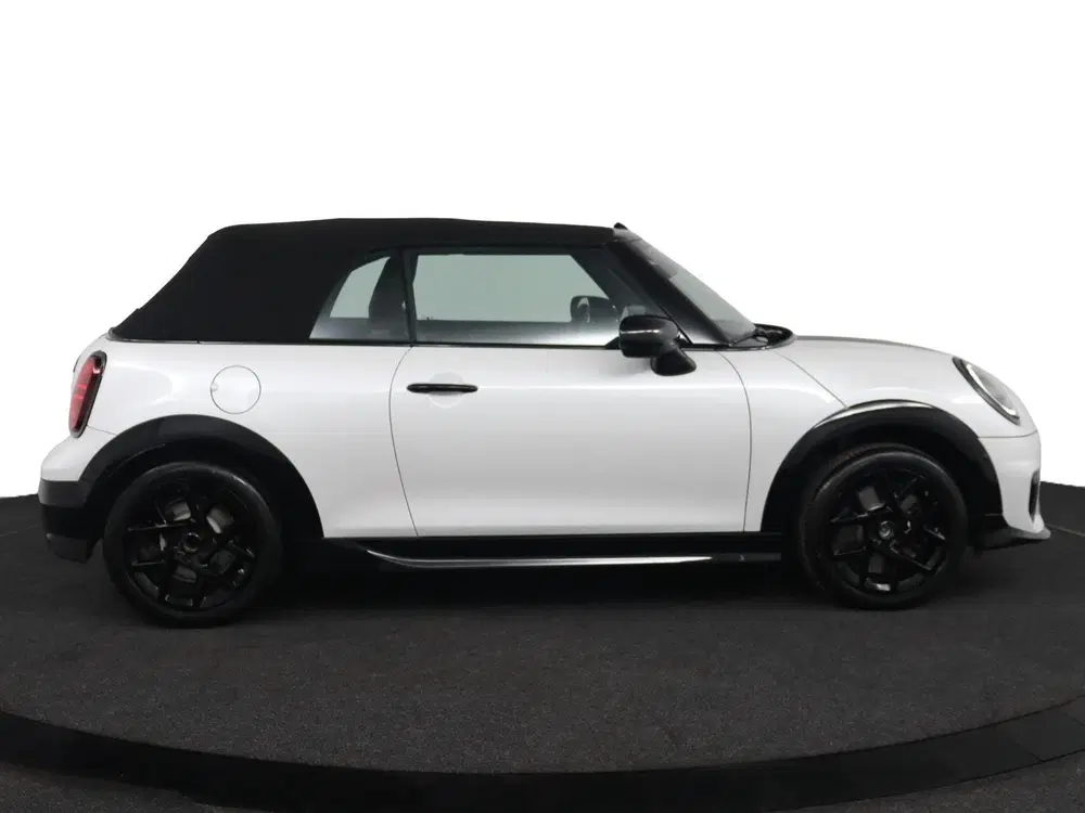Mini Cabrio Cooper Cabrio C uit 2026, foto 15