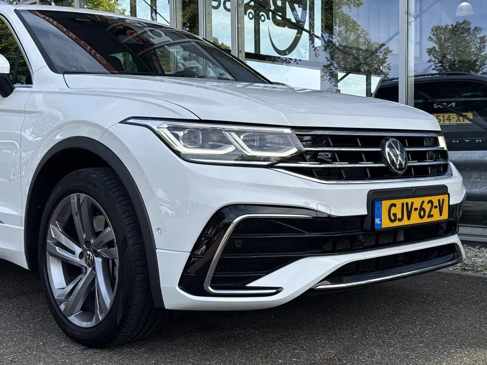 Volkswagen Tiguan 1.4 TSI eHybrid R-Line Business uit 2024, foto 6
