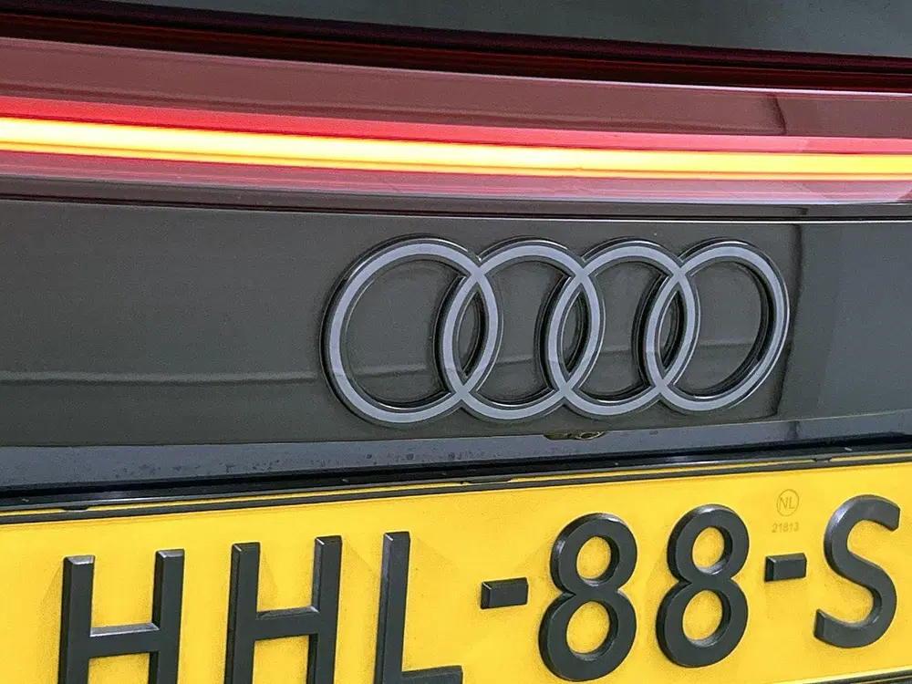 Audi Q8 55 TFSI e quattro Pro Line S 394 PK uit 2025, foto 8