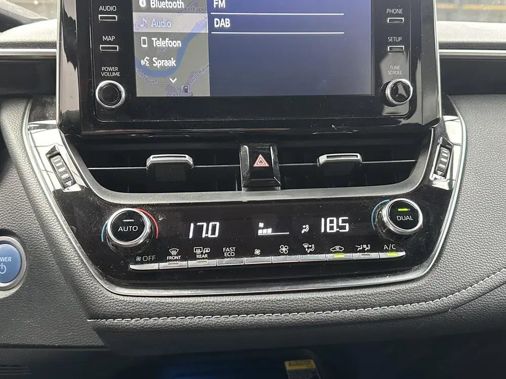 Toyota Corolla 1.8 Hybrid Business Intro uit 2019, foto 15