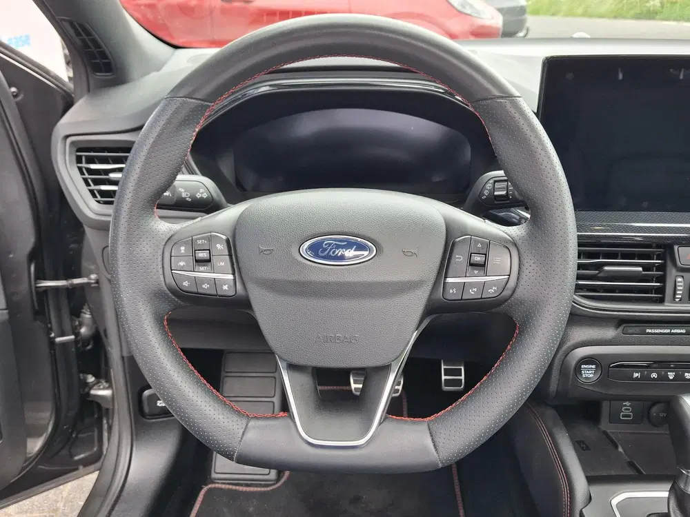 Ford Focus 1.0 EcoBoost Hybrid ST Line X uit 2024, foto 13