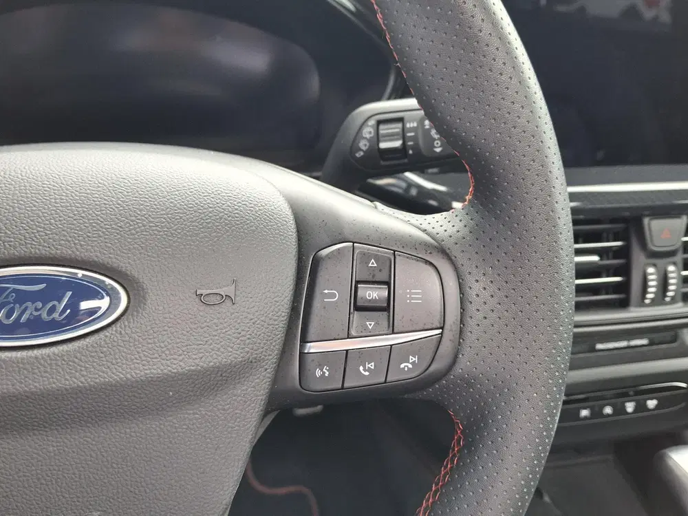 Ford Focus 1.0 EcoBoost Hybrid ST Line X uit 2024, foto 15