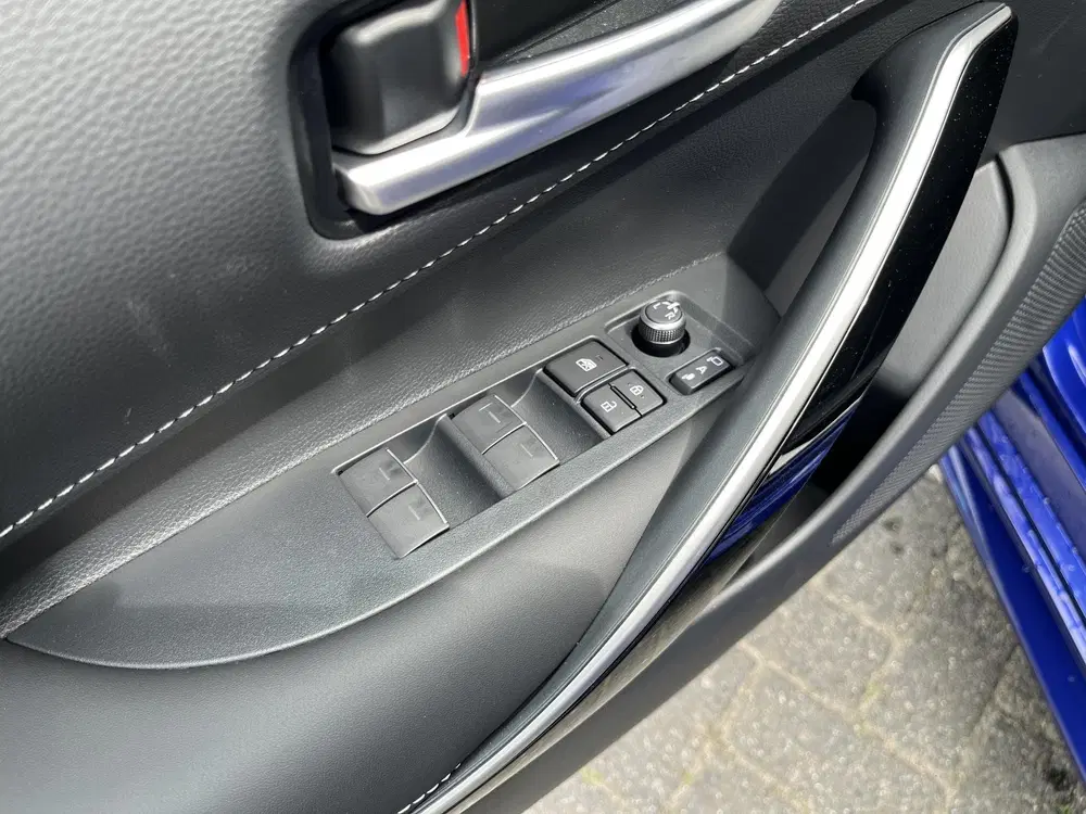 Toyota Corolla Hybrid 180 Executive uit 2026, foto 12